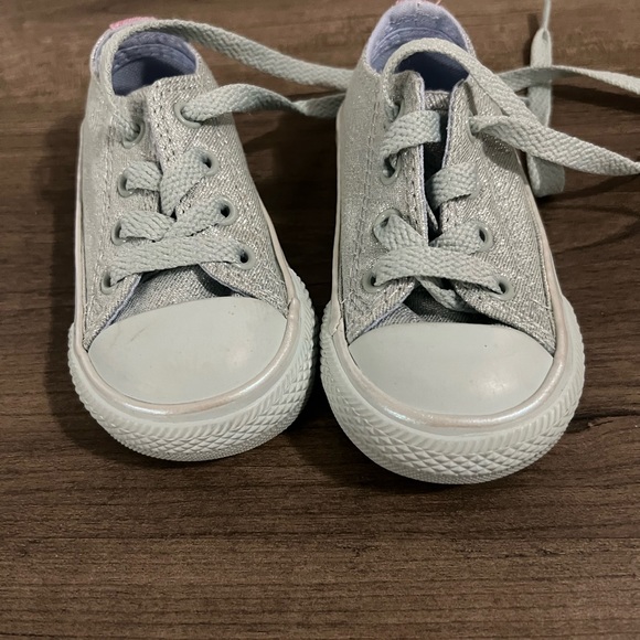 Sparkly silver converse - Picture 3 of 4
